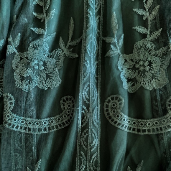 ✨2X HP✨Emerald Green Maternity Dress - Picture 9 of 10